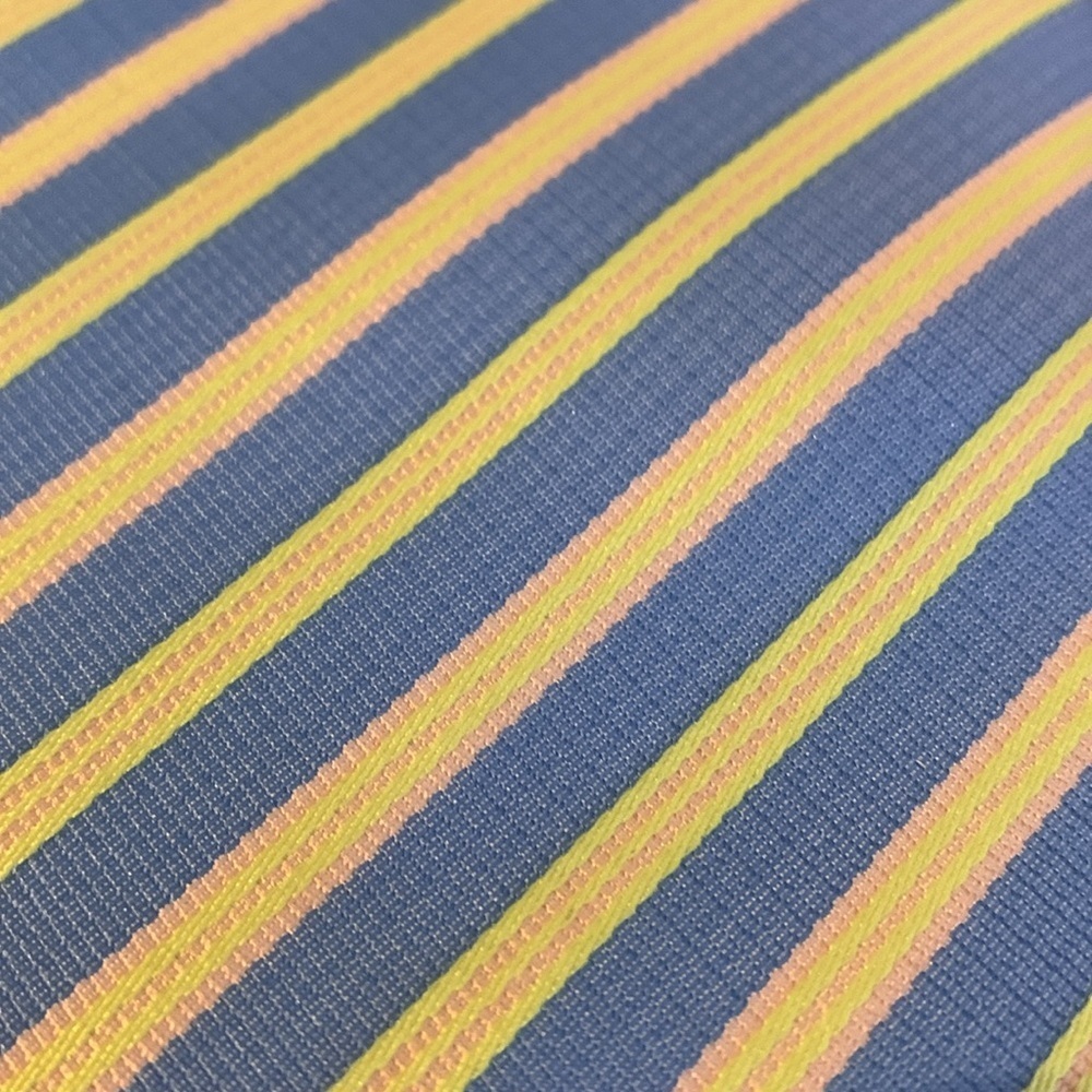 Burberry Hand Made Silk Tie - Picture 5 of 9